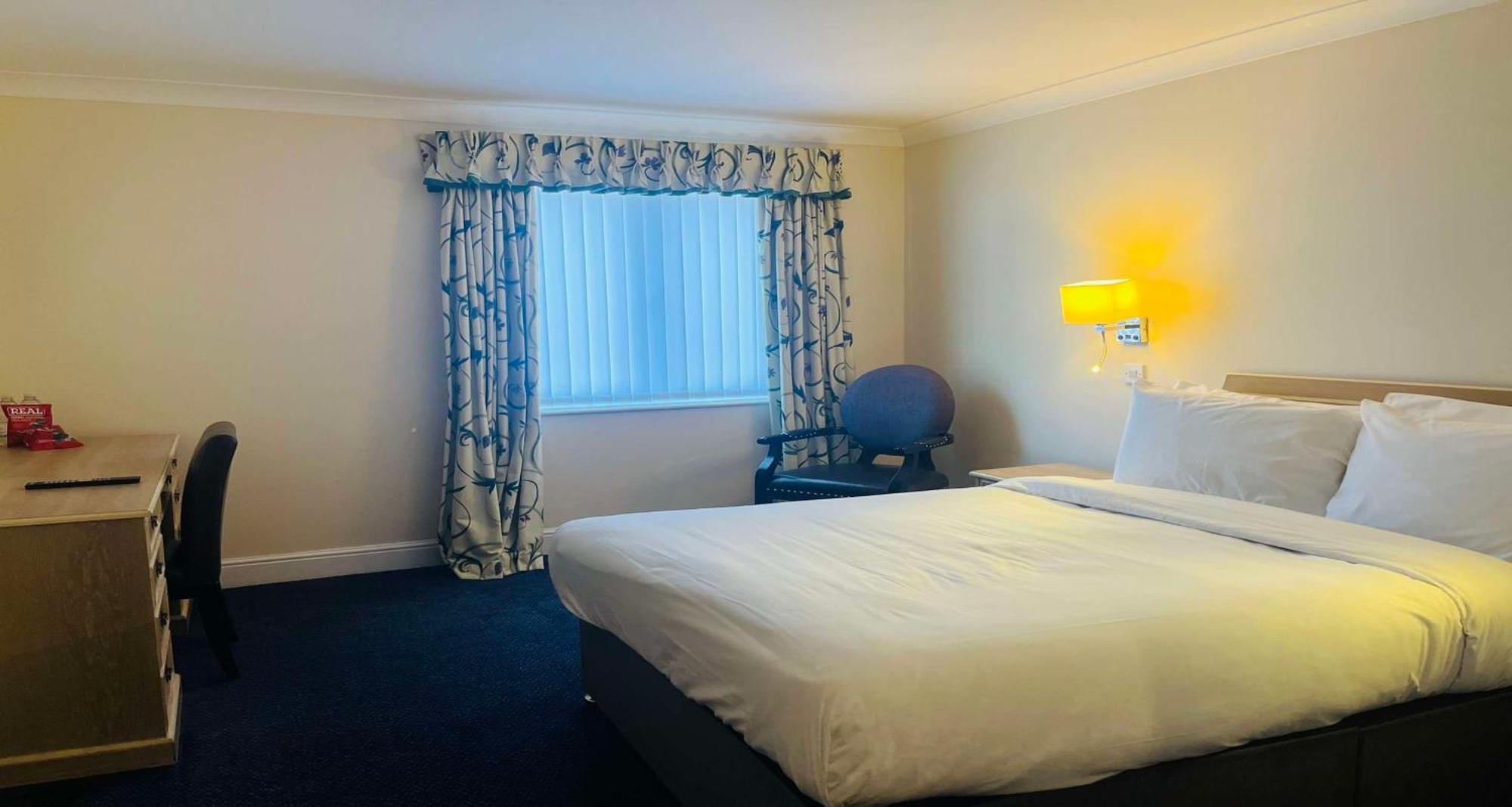 Best Western Reading Calcot Hotel Zewnętrze zdjęcie